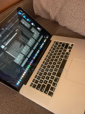 Laptop Apple MacBook 2015 16GB Intel Core i5 SSD 512GB