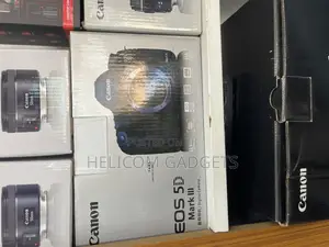 CANON 5D Mark 3)Iii Photo Camera