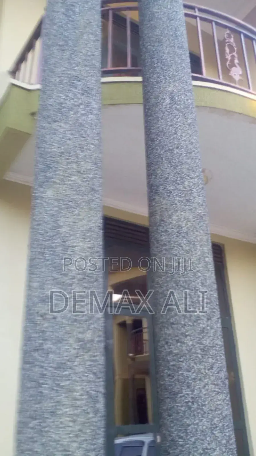 Pillar Finishing Paint