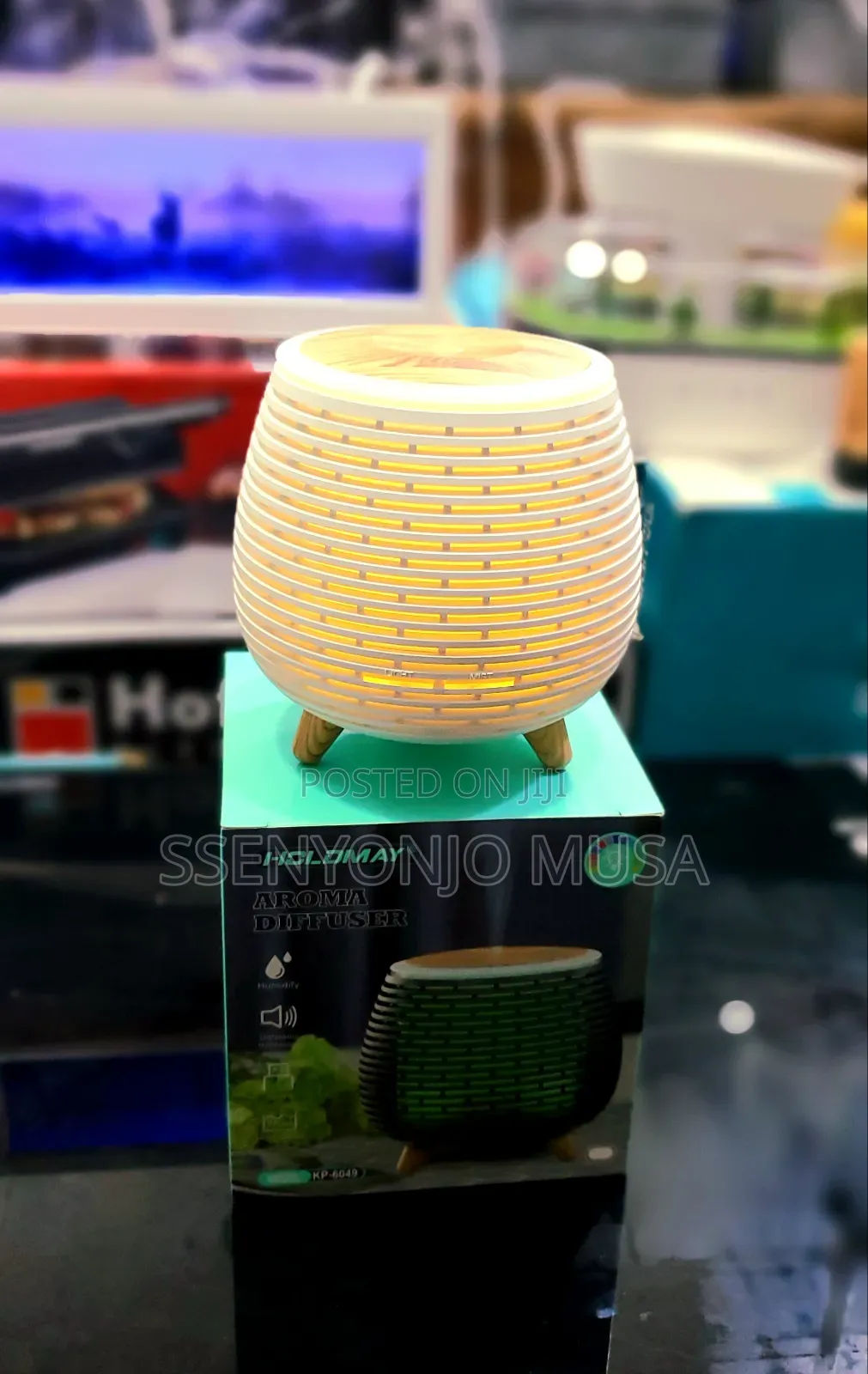 Mini Oil Diffuser-portable Humidifier With Cool Mist Light
