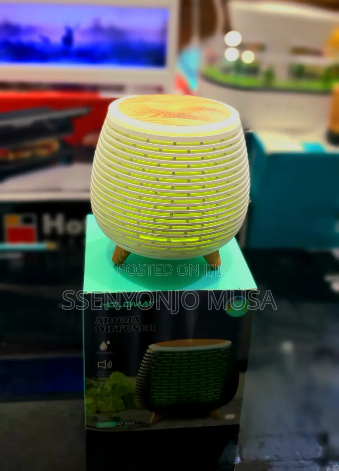 Mini Oil Diffuser-portable Humidifier With Cool Mist Light