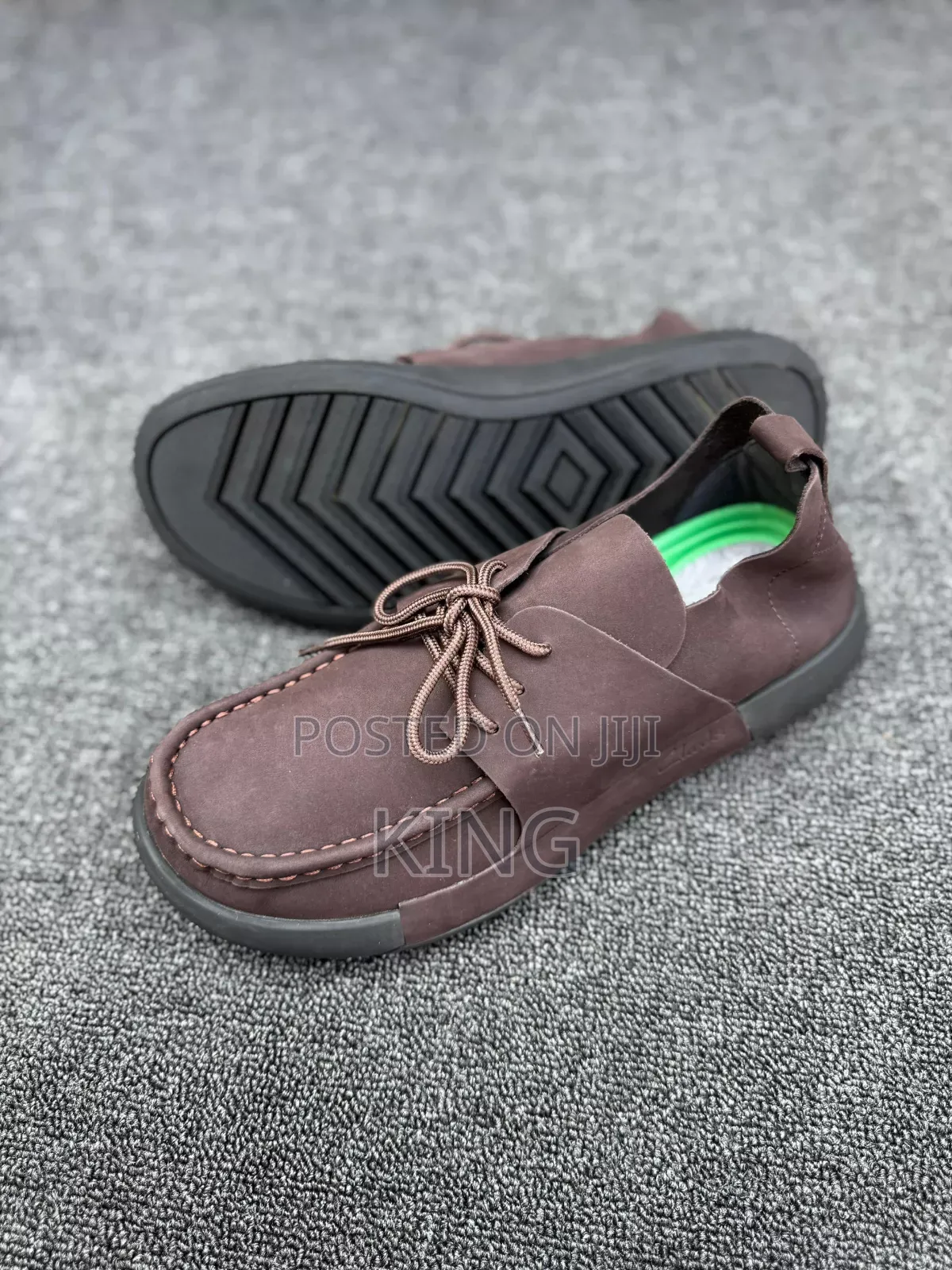 Factual Clarks Leather Moc Toe Shoes