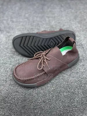 Factual Clarks Leather Moc Toe Shoes
