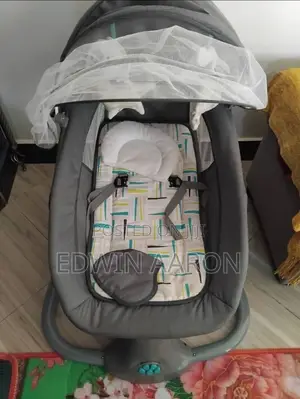 Electric Baby Bassinet Swing