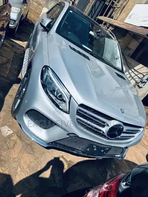 Mercedes-Benz GLE-Class 2018 Silver