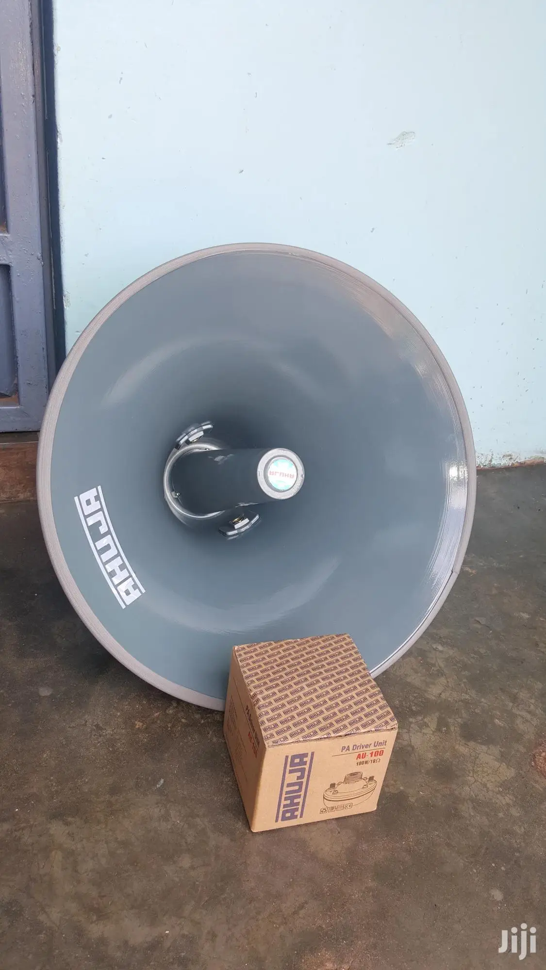 Horn Speakers