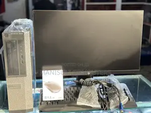 Desktop Computer Dell OptiPlex 3050 4GB Intel Core I5 HDD 500GB