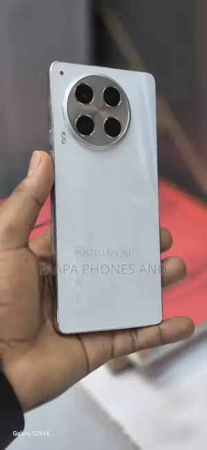 Tecno Camon 30 256 GB White