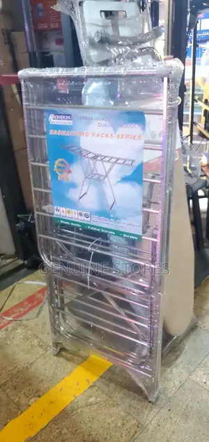 Metallic Drying Rack Which Is Foldable. / Cloth Dryers.
