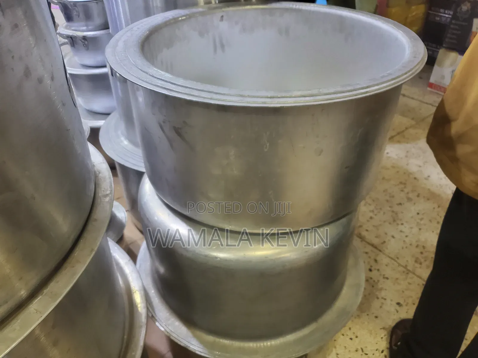 80litters Stainless Steel Souspan With Covers