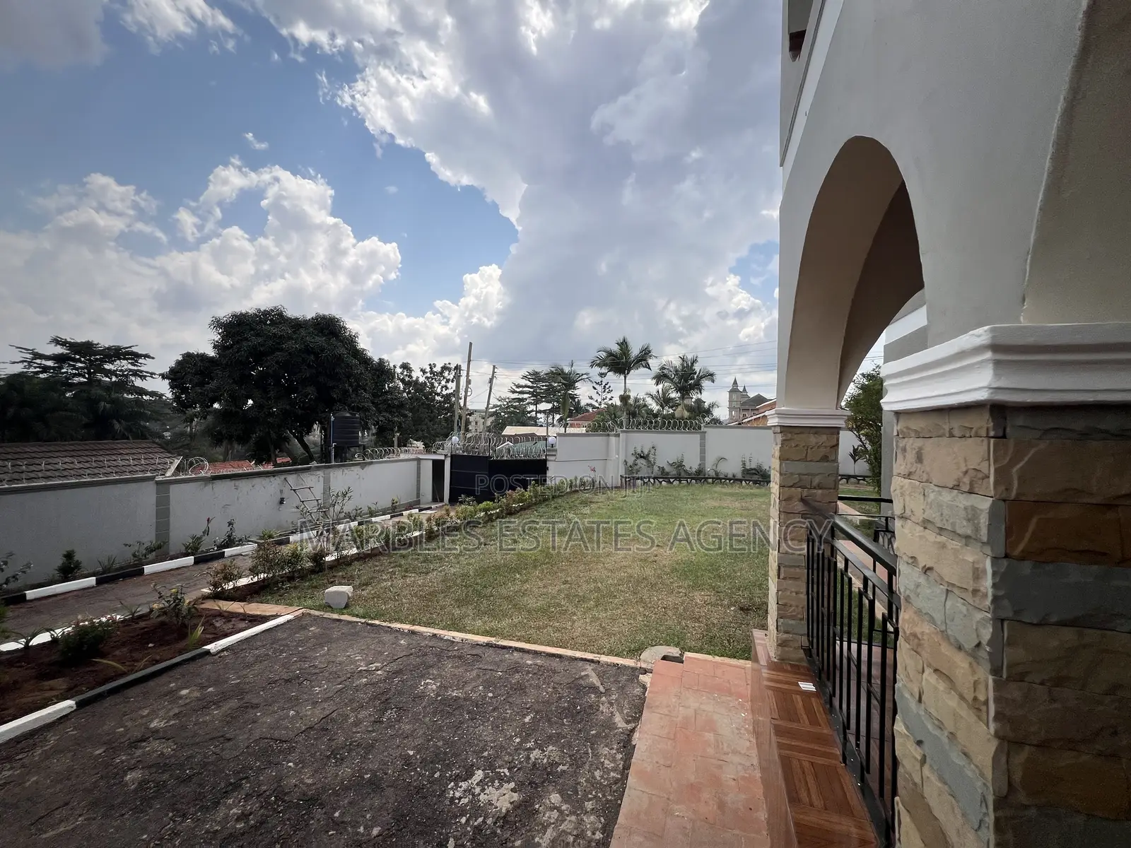 Mini Flat in Naguru, Central Division for rent