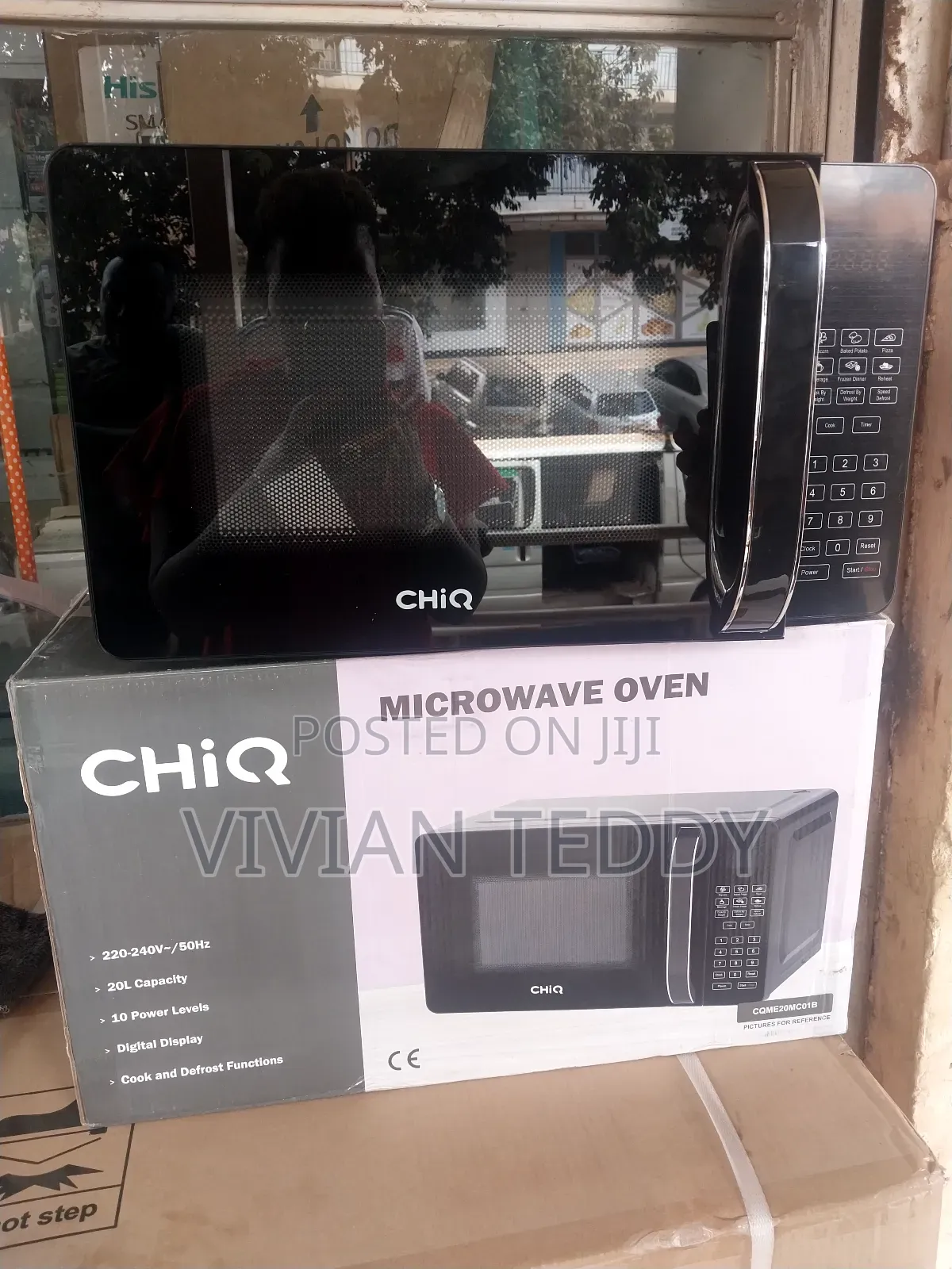 Chiq 20L Microwave