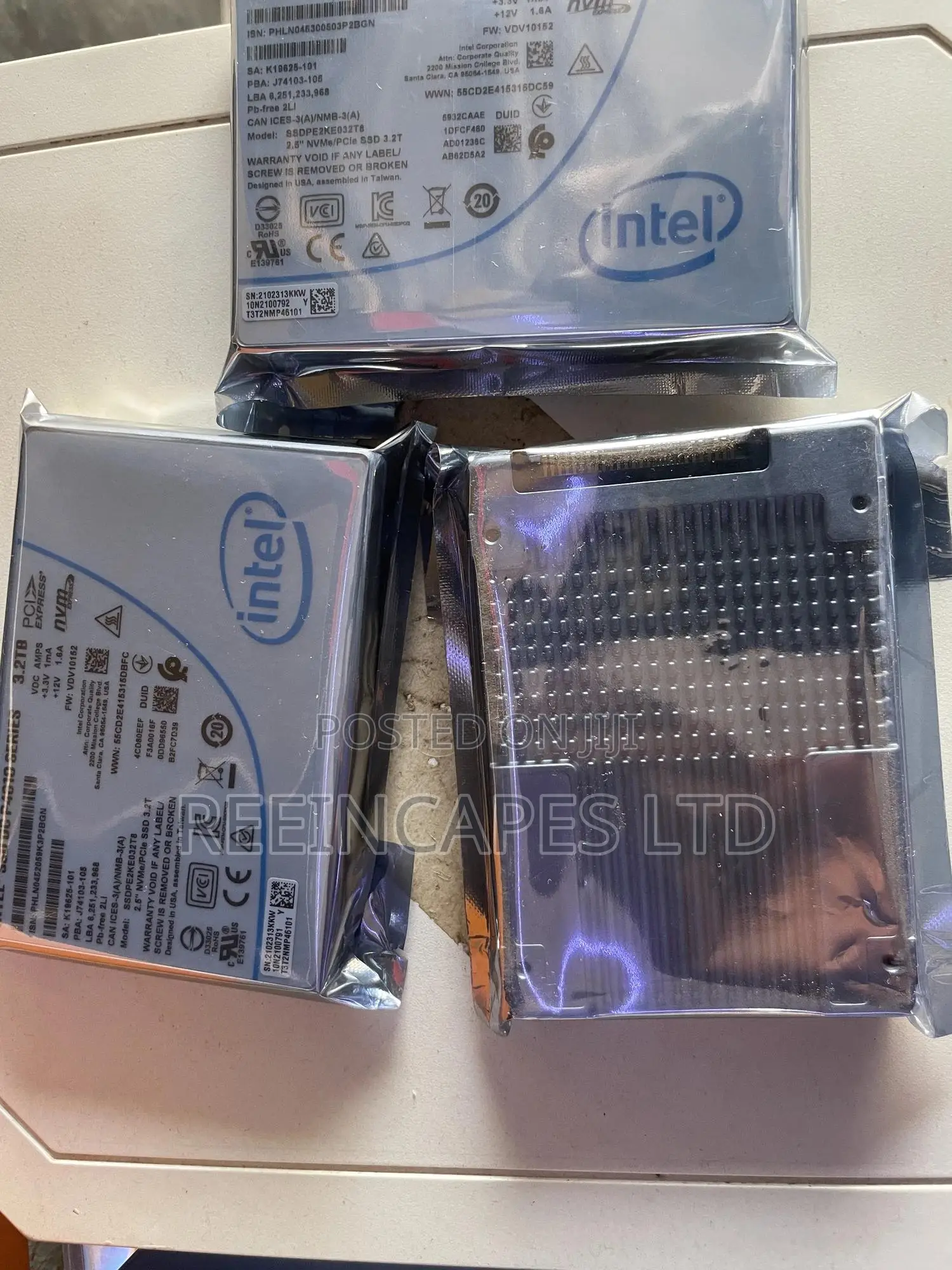 3.2tb SSD Server Drive