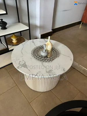 Ortts Round Tables Whit