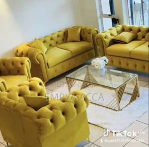 Chesterfield Sofa Yellow