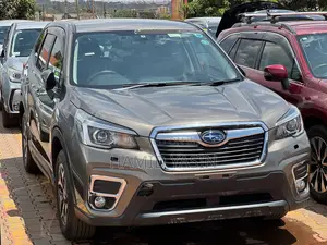 Subaru Forester 2019 Gray