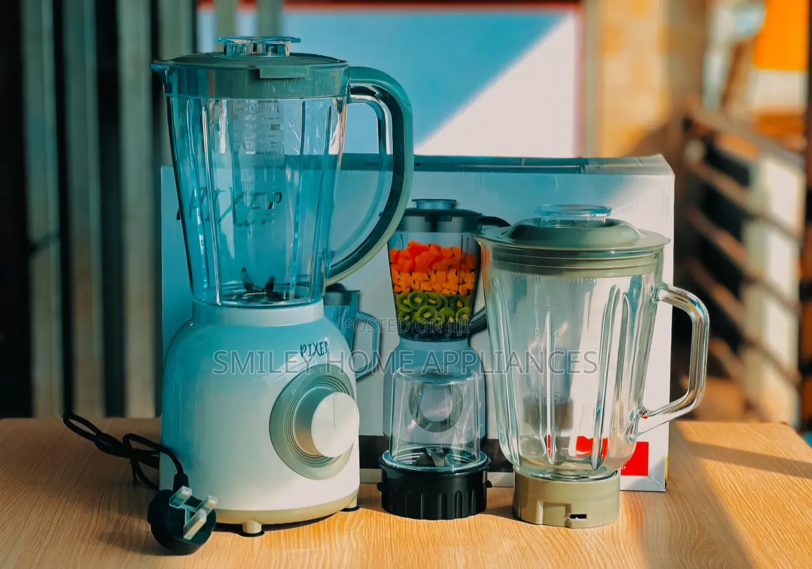 Pixels 3 in 1 Blender