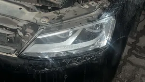 Headlights Tiguan