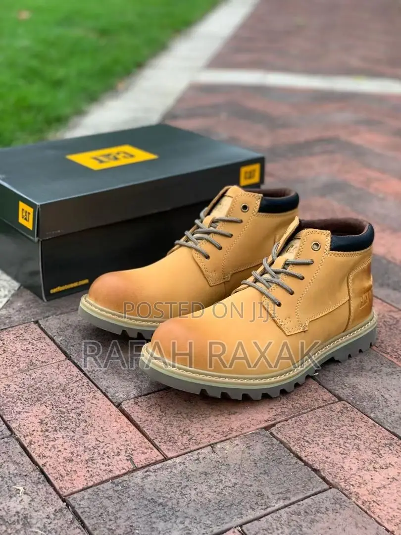 Original Men’S Yellow CAT Hard Work Genuine Leather Boot