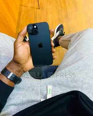 New Apple iPhone 15 128 GB Black