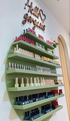 Cutex Shelve ( Trust Me)