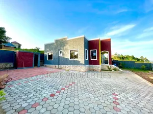 3bdrm Bungalow in Namugongo Bukelele., Central Division for sale