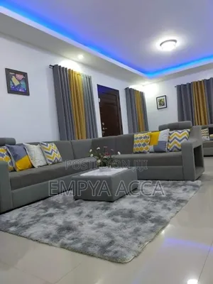 Captive Sofa Set