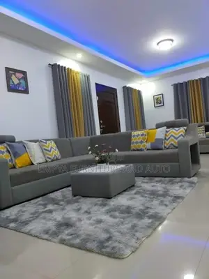Captive Sofa Set