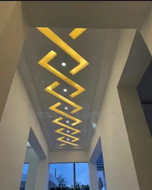 Shaped Jypsum Ceiling Hh5