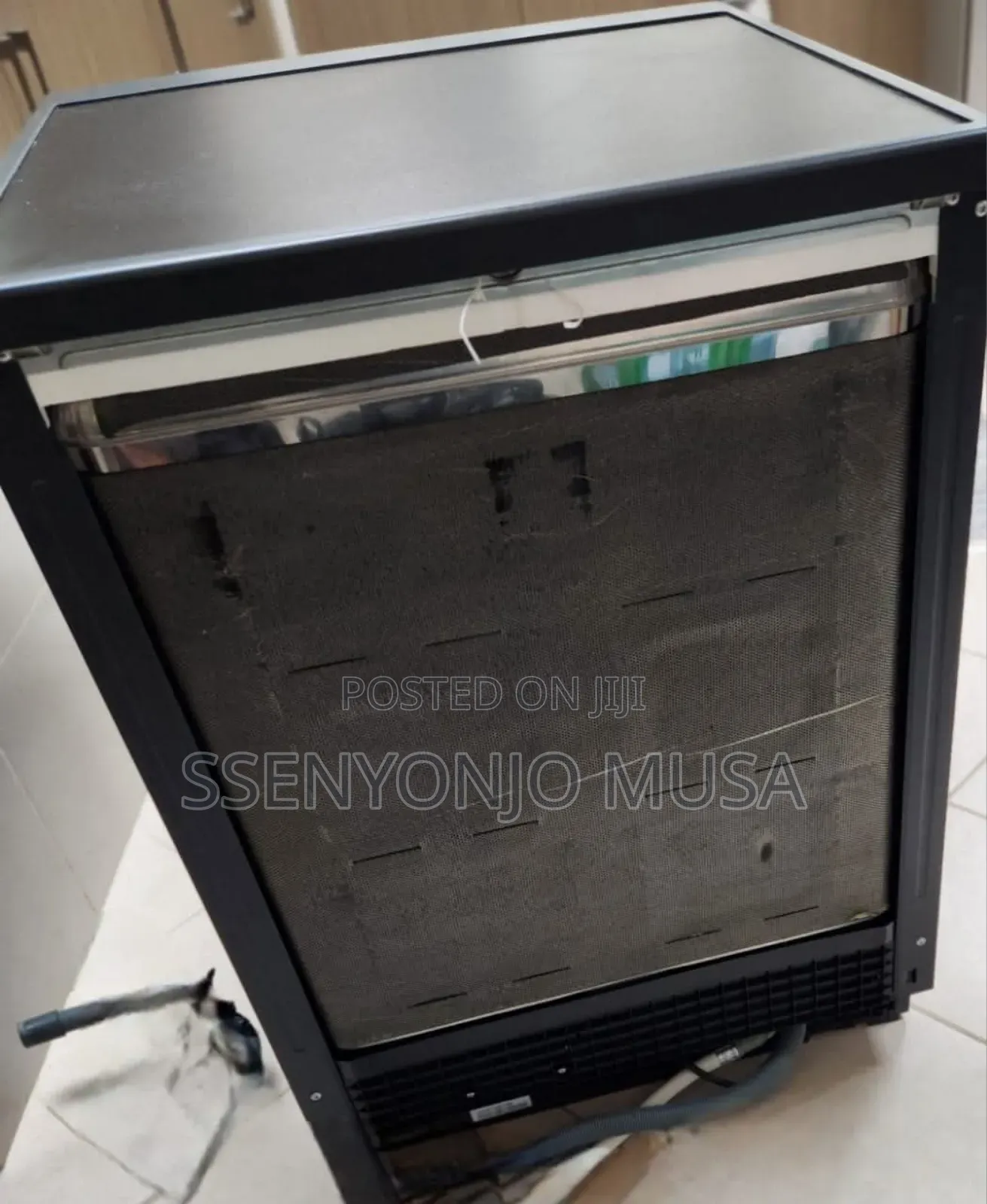 Hisense Hs622e90g 15 Plates Setting Freestanding Dishwasher