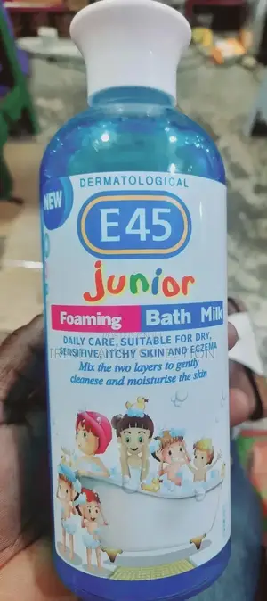E45 Junior Forming Bath Milk
