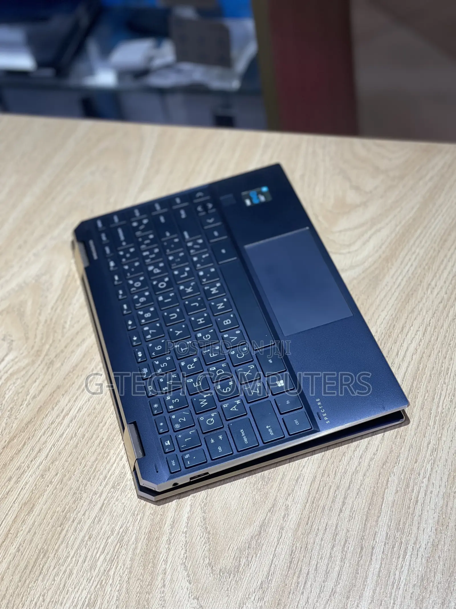 New Laptop HP Spectre 16GB Intel Core I7 SSD 512GB