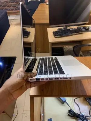 Laptop Apple MacBook Pro 2012 4GB Intel Core I5 HDD 500GB