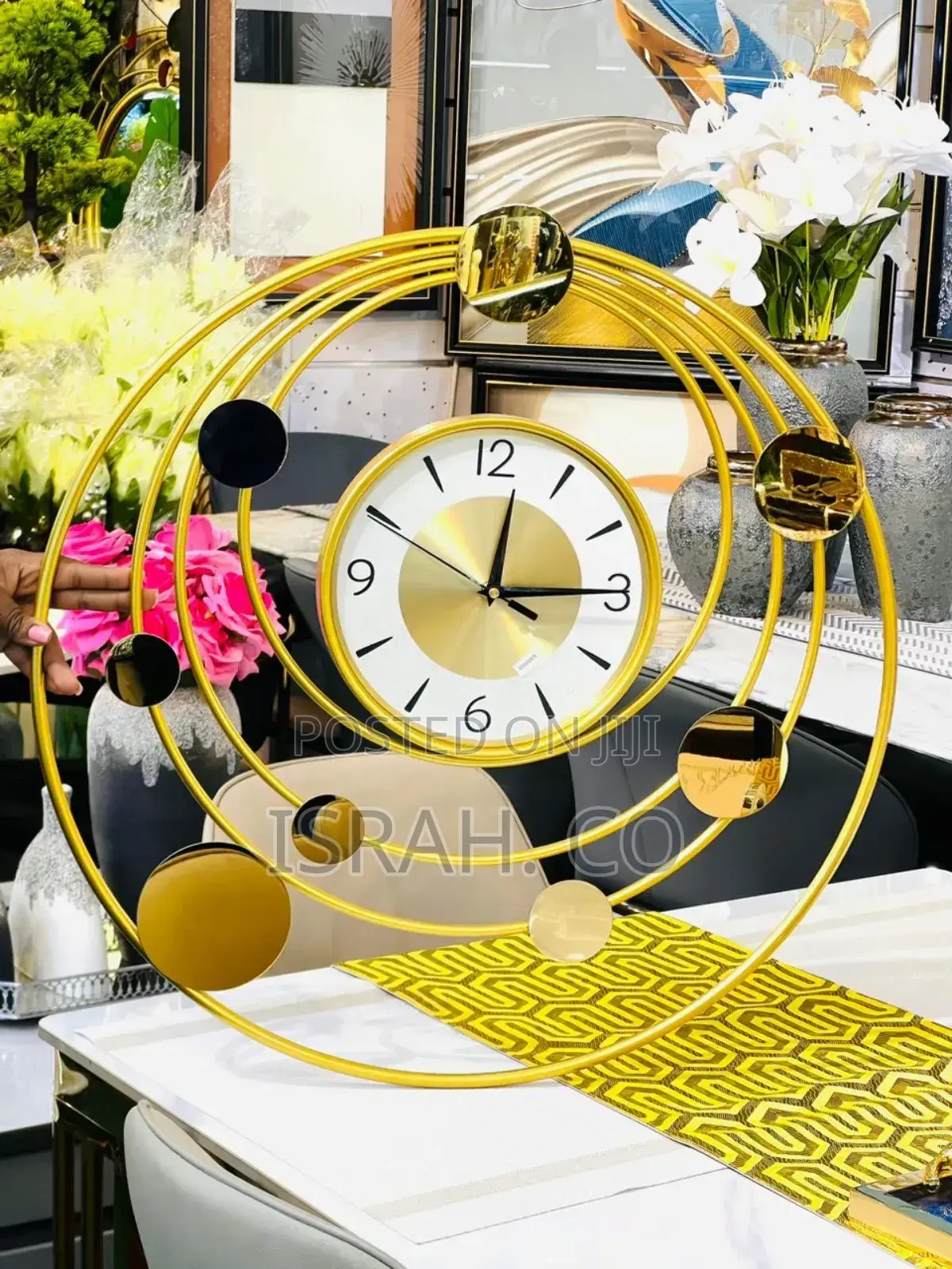 Round Wall Clock Golden Color