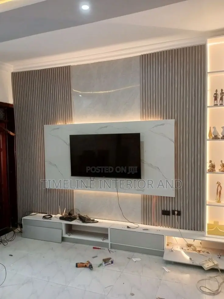 Fluid Panels and Marble Sheet TV Unit