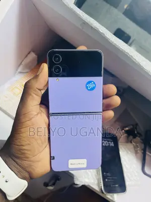 Samsung Galaxy Z Flip4 256 GB Purple