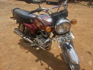 Bajaj Boxer 2019 Red