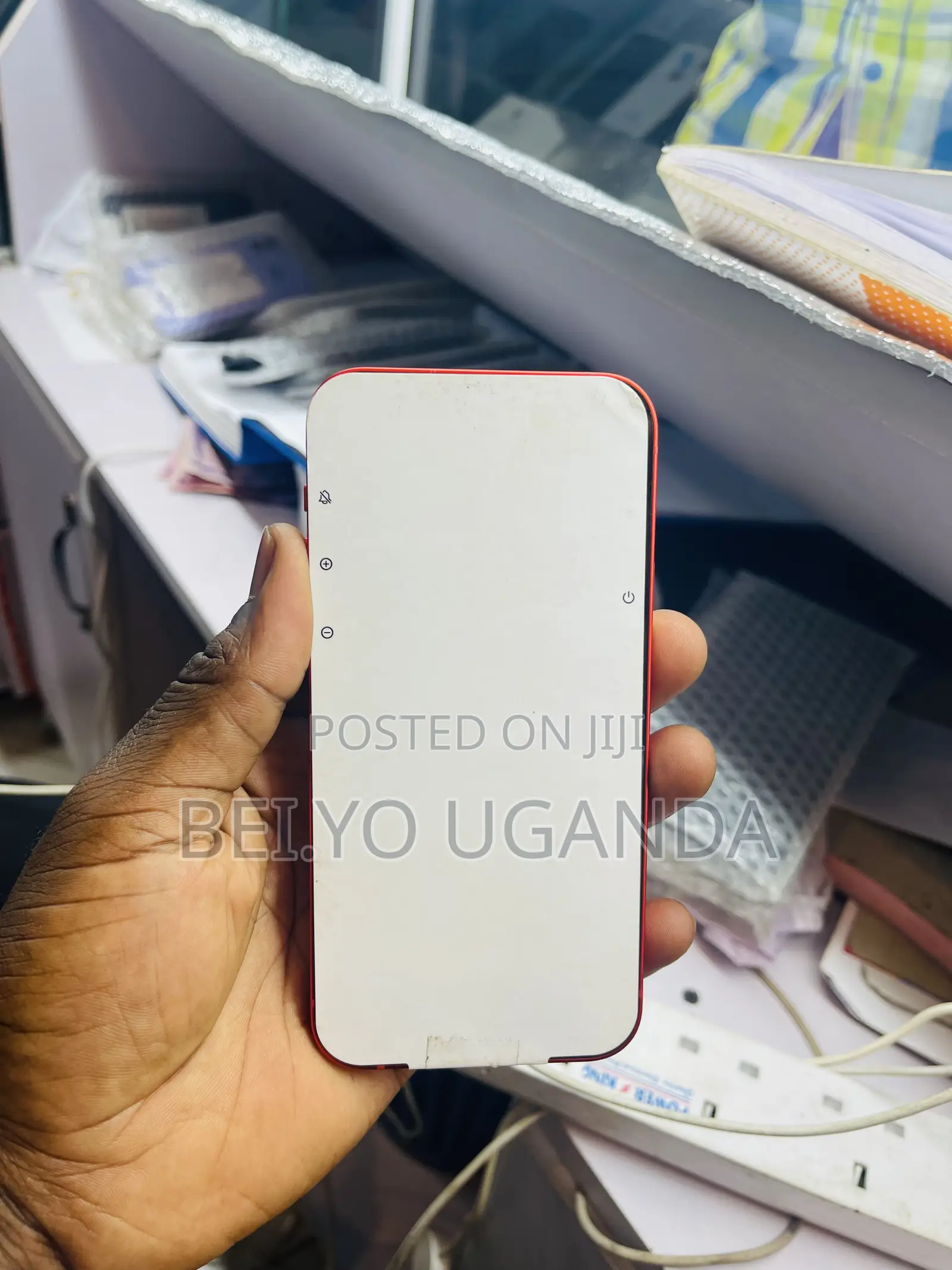 Apple iPhone 12 64 GB Red