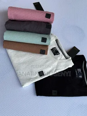 Plain Colorless Heavy Cotton Tshirts