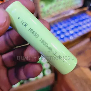 18650 3.7v Rechargeable Batteries