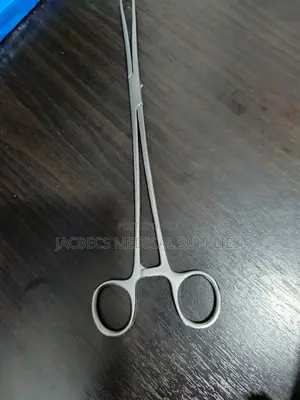 Tenaculum Forcep