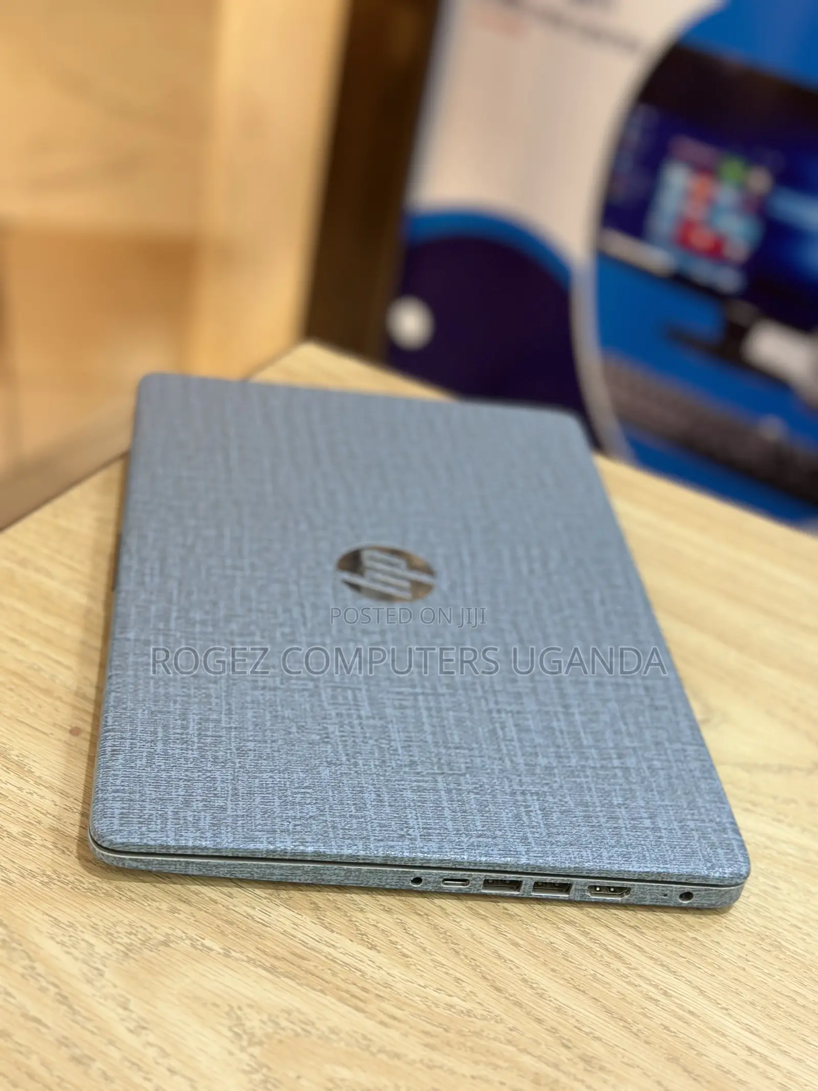 New Laptop HP 14S 8GB Intel Core I7 SSD 256GB