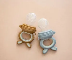 Baby Fruit Food Feeder .