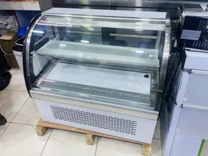 Min Stand Alone Cake Chiller Display (86*50*76cm)