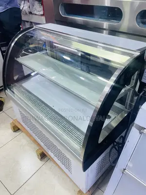 Min Stand Alone Cake Chiller Display (86*50*76cm)