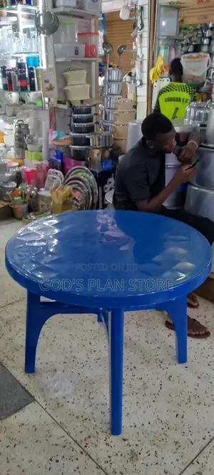 Plastic Table Round Blue