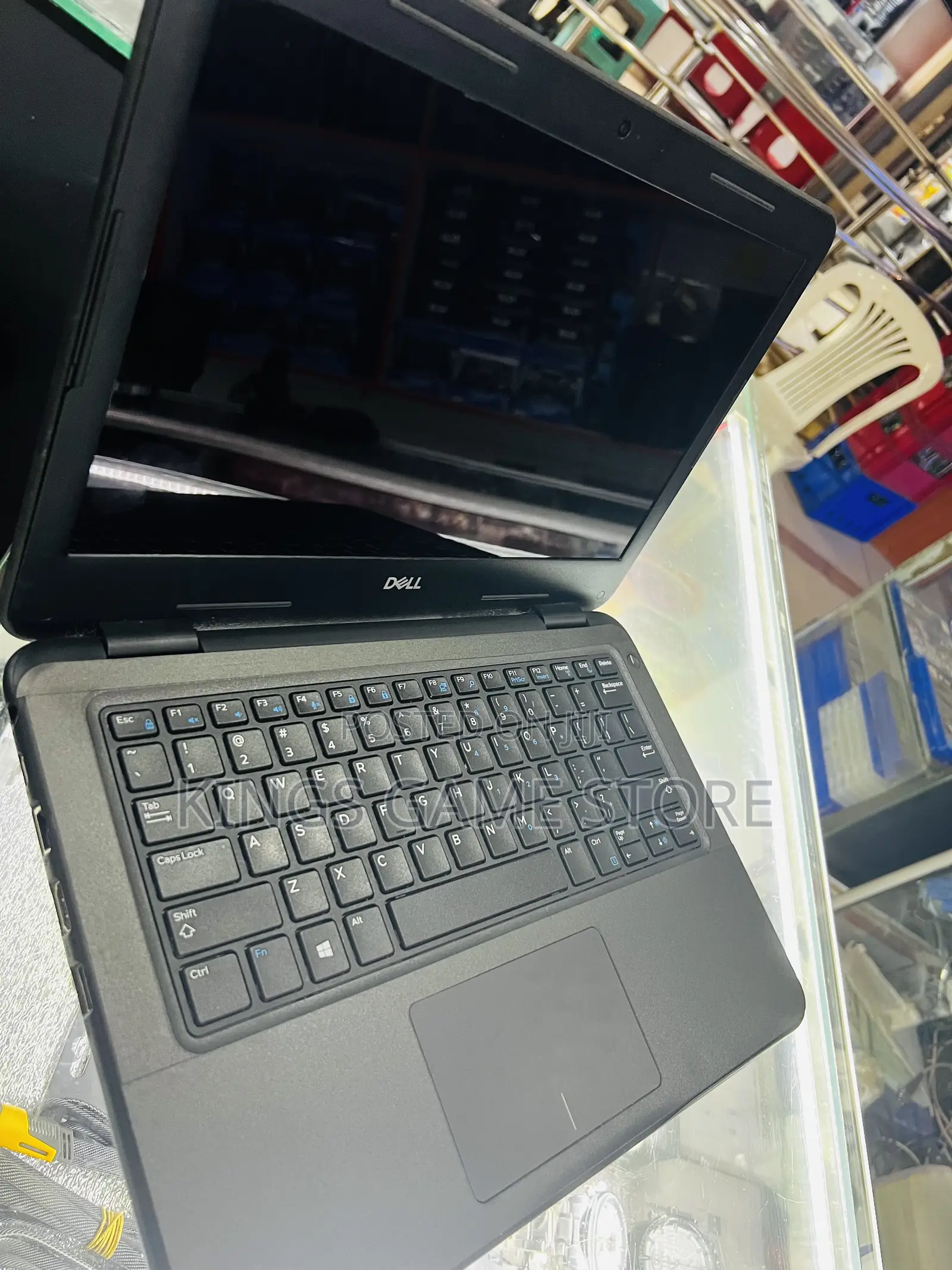 Laptop Dell Latitude 3310 4GB Intel Core I3 SSD 128GB