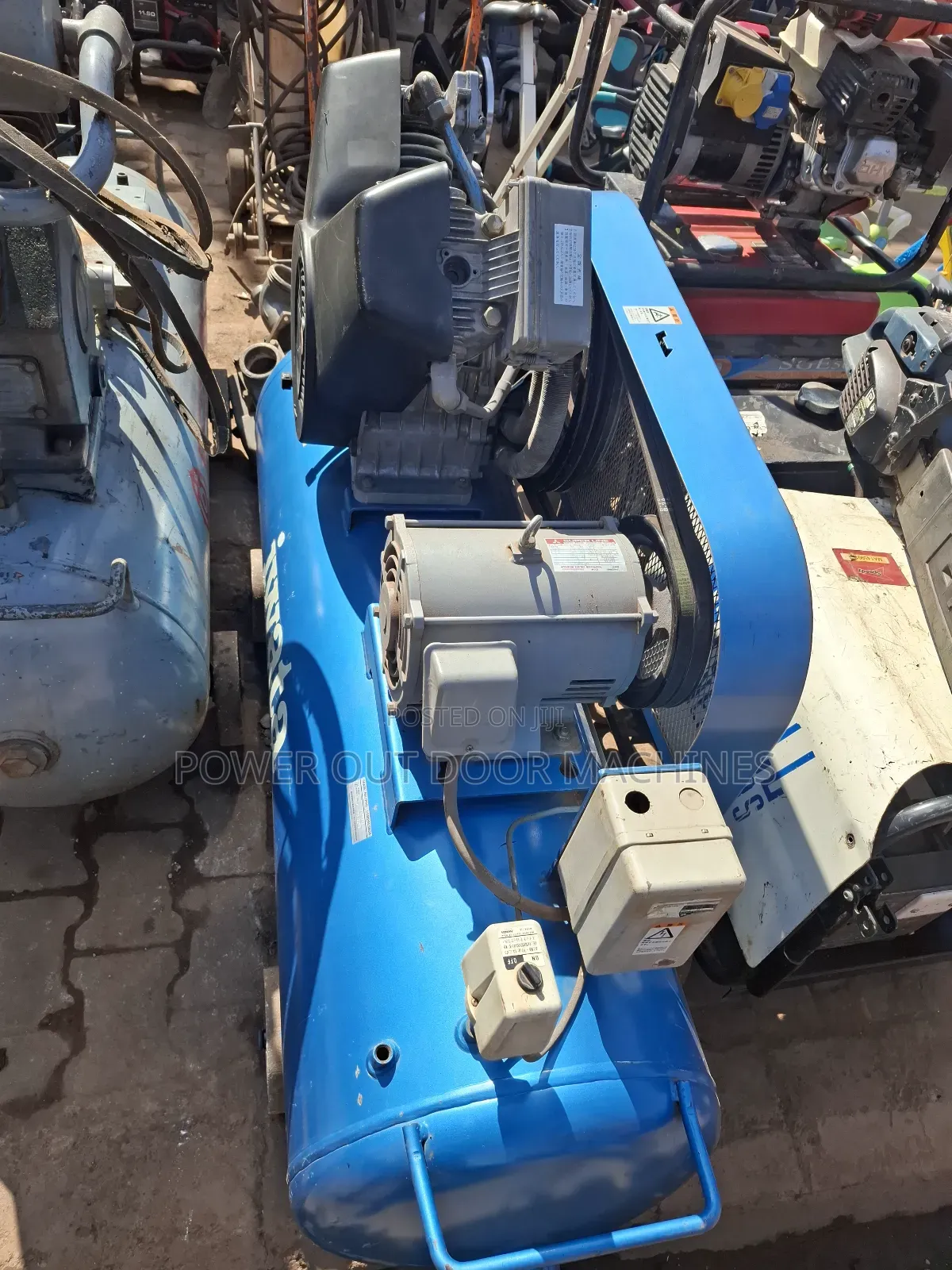 300 Litre Mitstubish Compressor