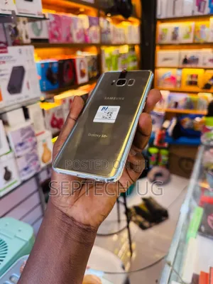 New Samsung Galaxy S8 Plus 64 GB Gold