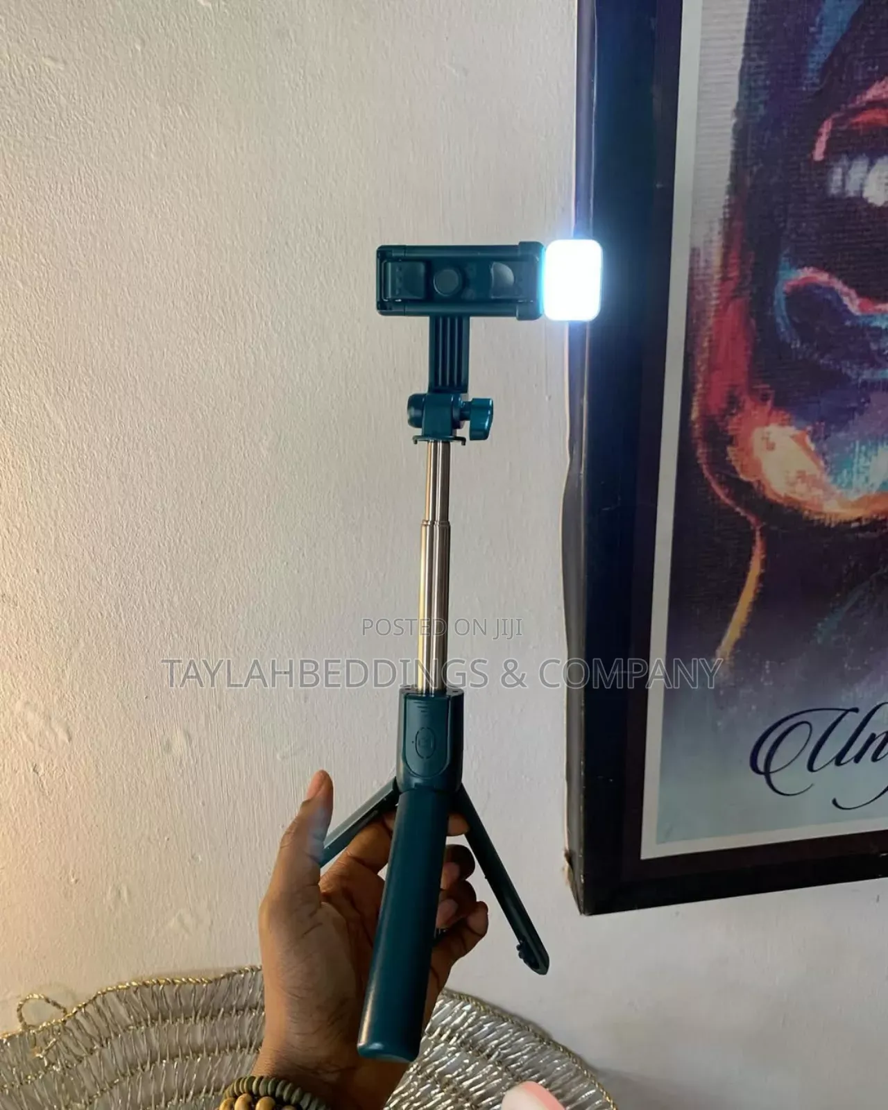 Tripod Selfie Stick R1
